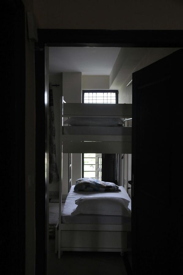 Friends Hostel Új-Delhi Kültér fotó