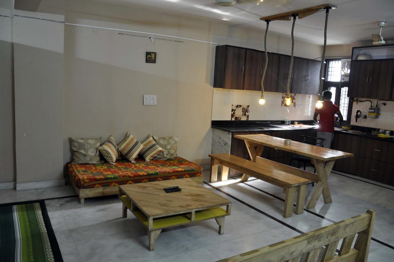 Friends Hostel Új-Delhi Kültér fotó